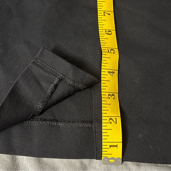 H&M Black Mini Skirt size M - Picture 9 of 10